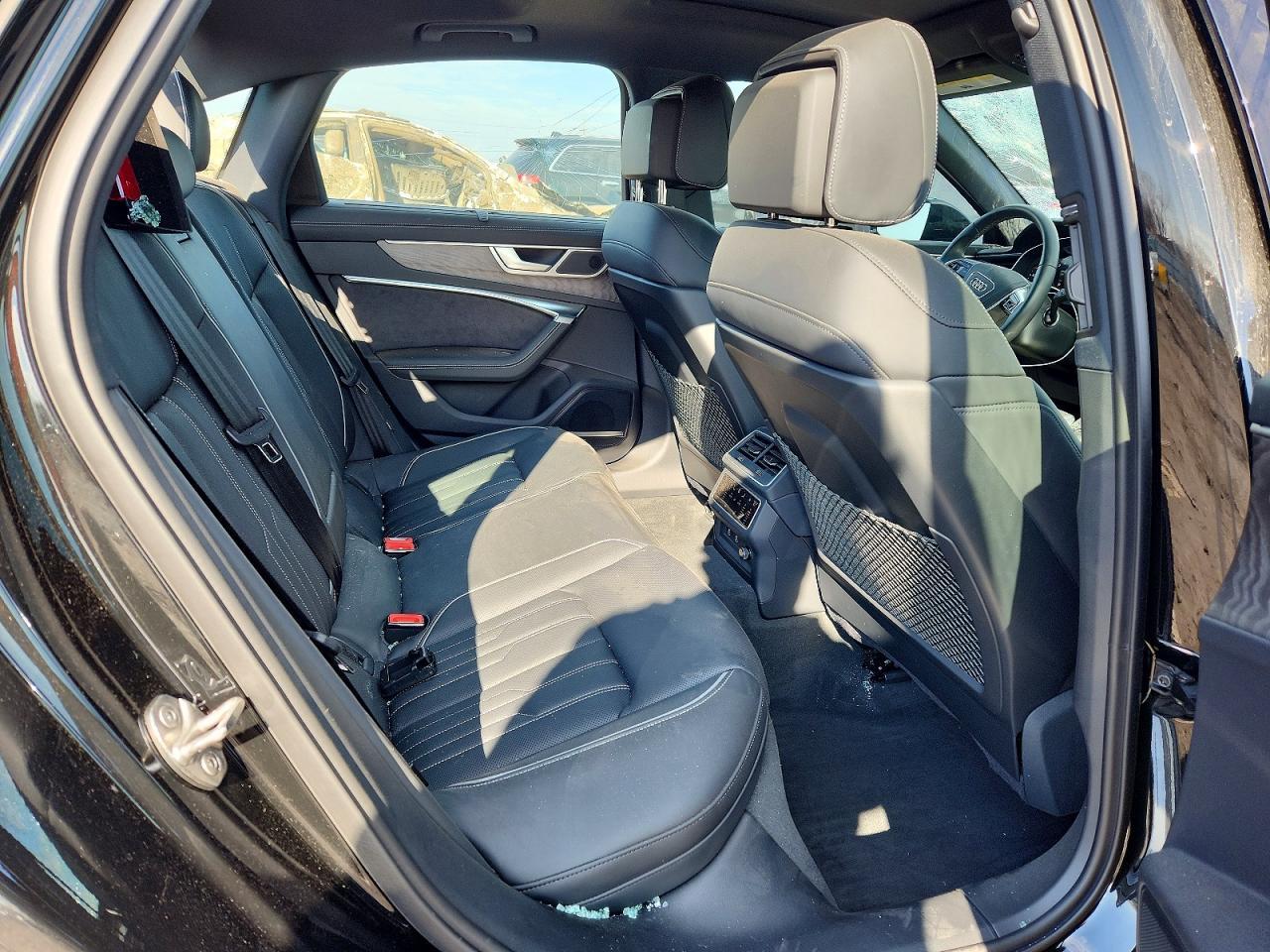 2025 AUDI A6