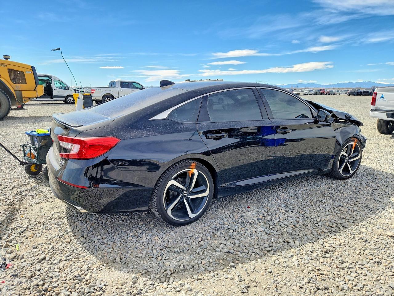 2018 HONDA ACCORD
