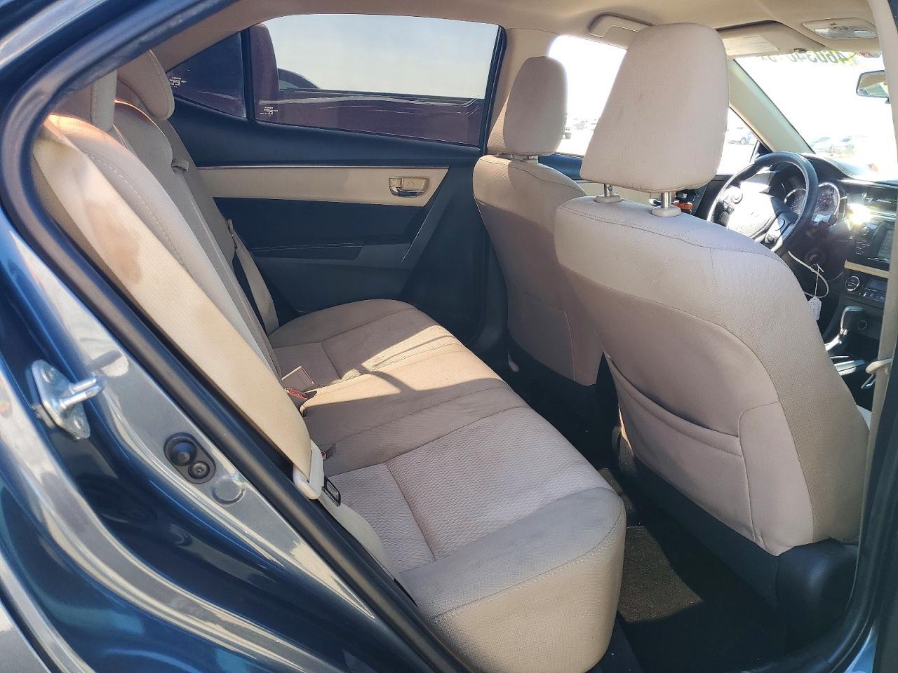 2015 TOYOTA COROLLA