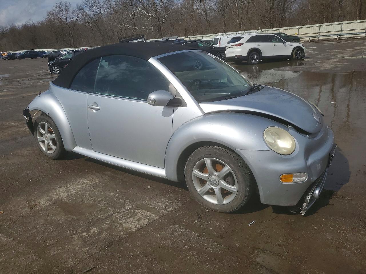 2004 VOLKSWAGEN Beetle