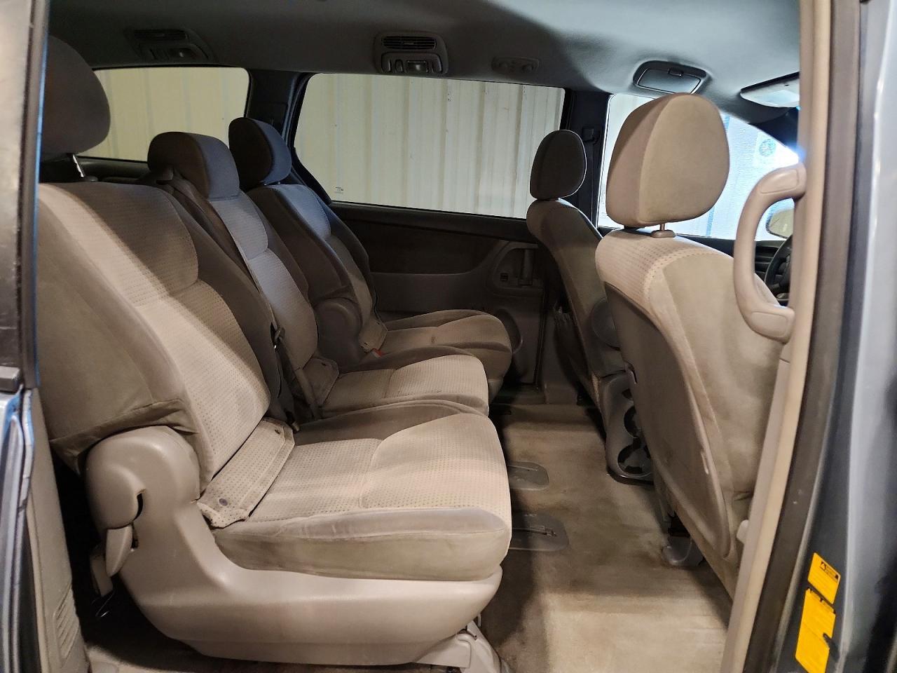 2007 TOYOTA SIENNA