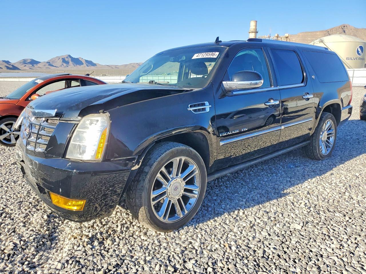 2011 CADILLAC Escalade ESV