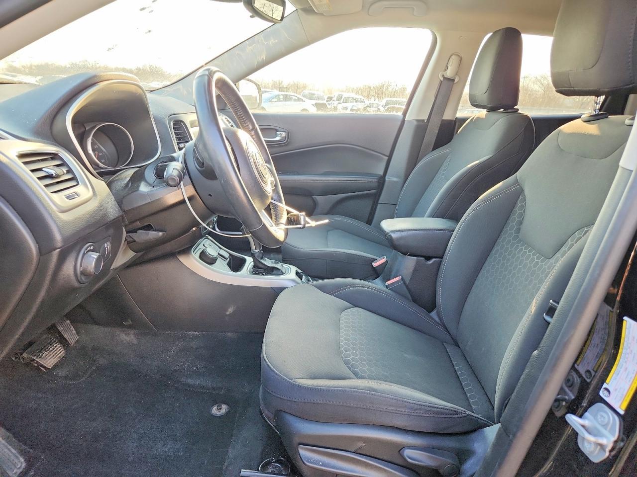 2020 JEEP Compass