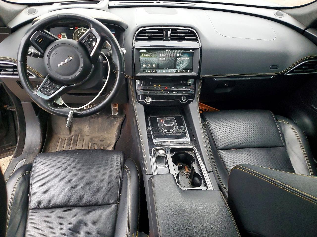 2020 JAGUAR F-Pace