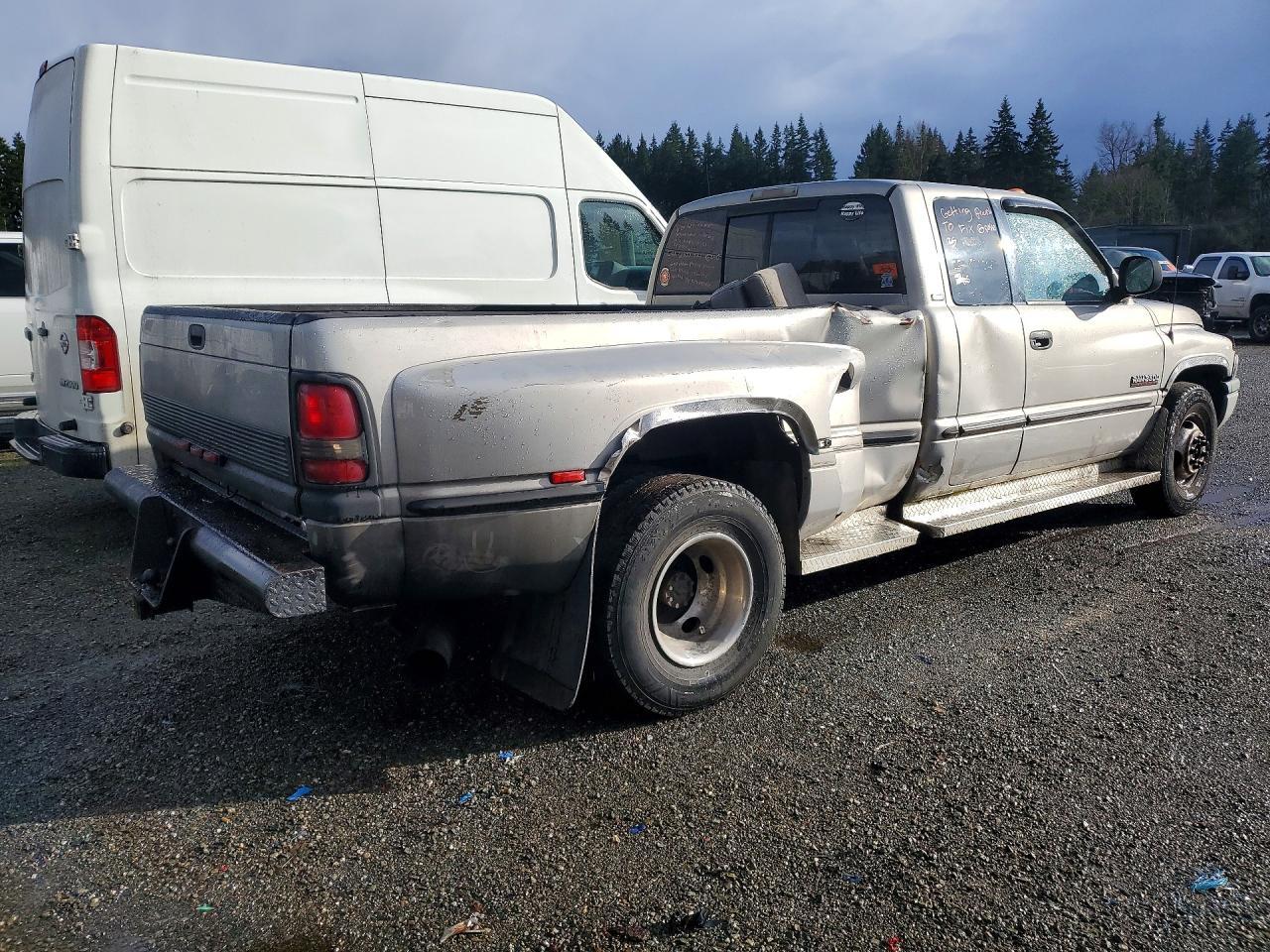 1999 DODGE Ram 3500