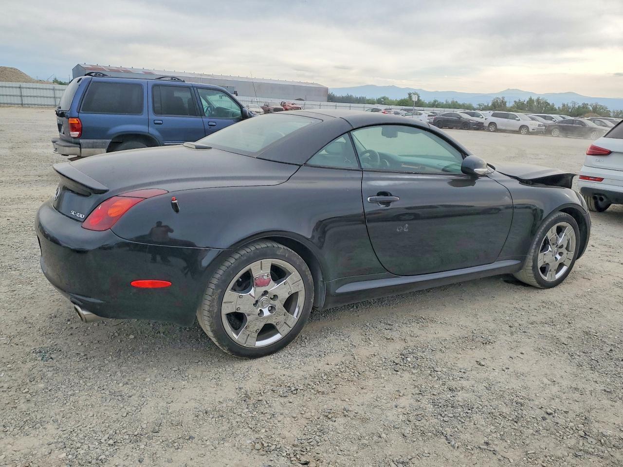 2005 LEXUS SC 430