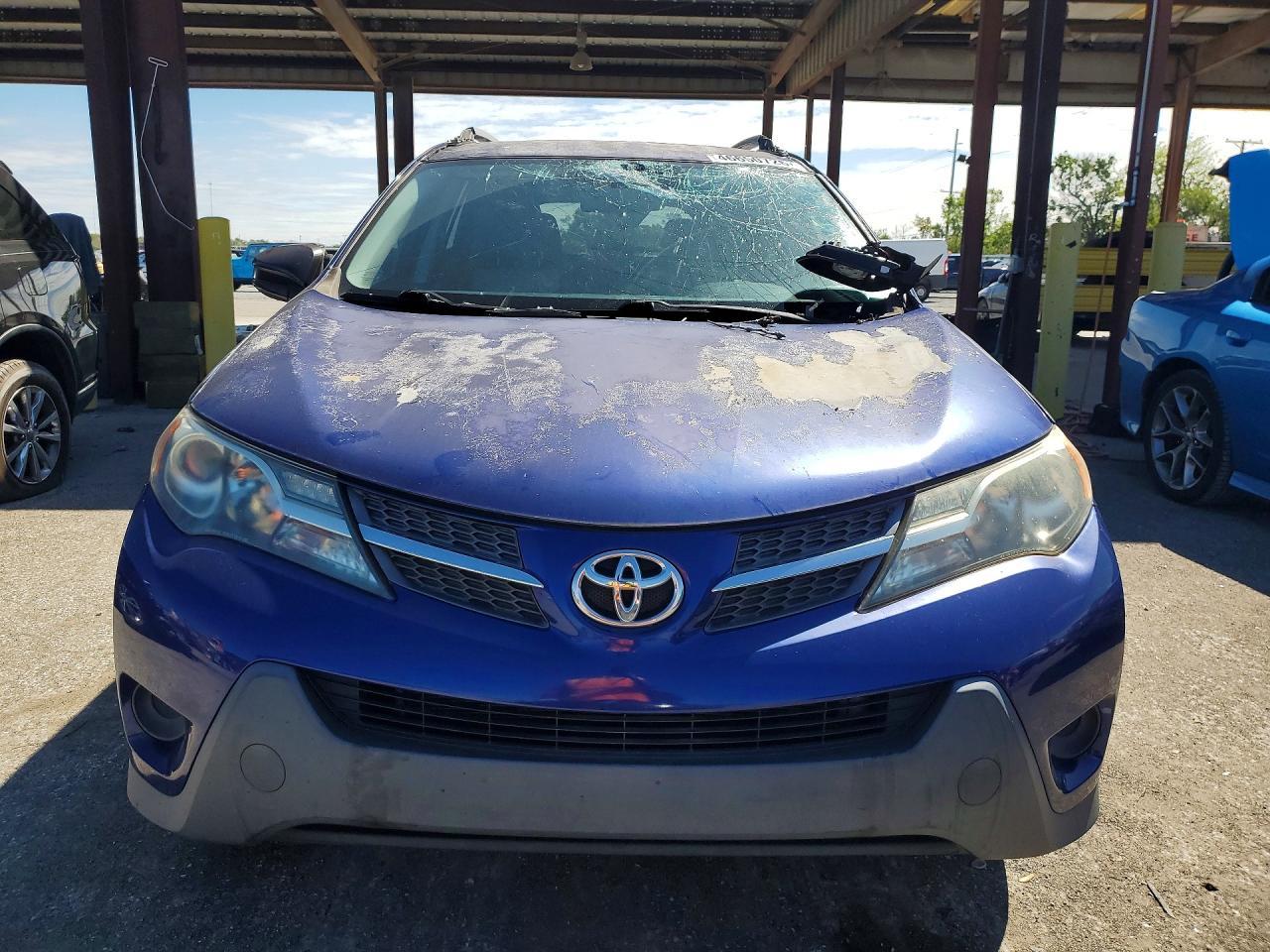 2015 TOYOTA RAV4