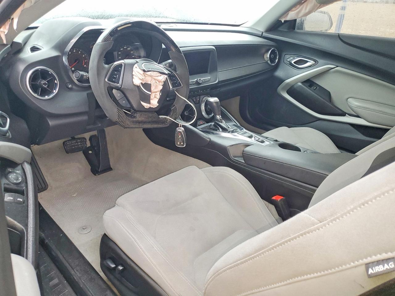 2023 CHEVROLET Camaro