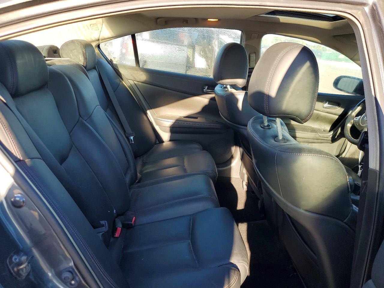 2009 NISSAN Maxima