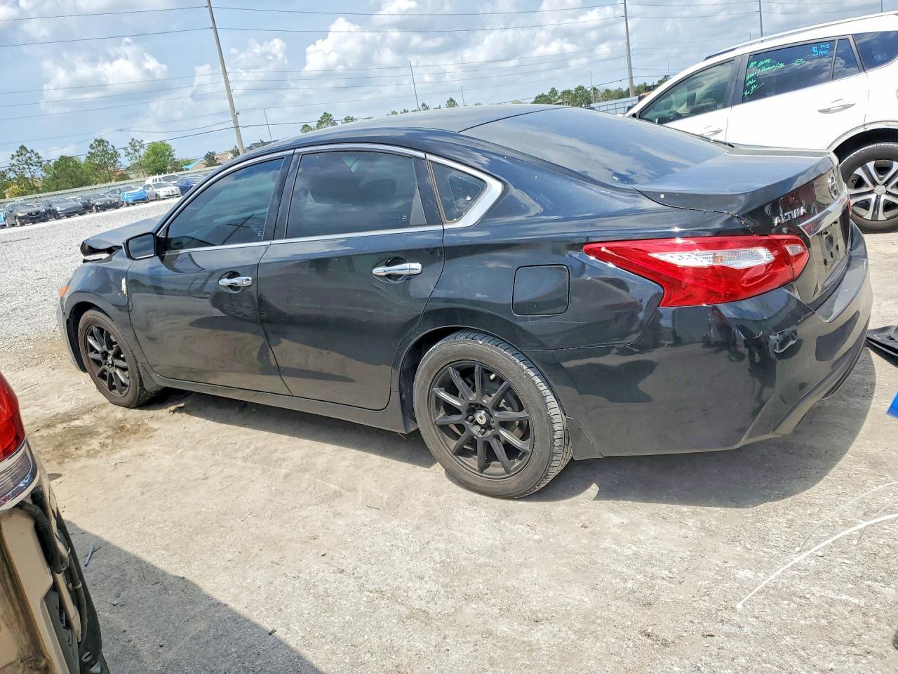 2017 NISSAN ALTIMA