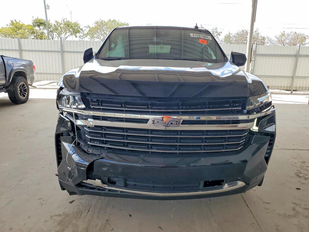 2024 CHEVROLET Suburban