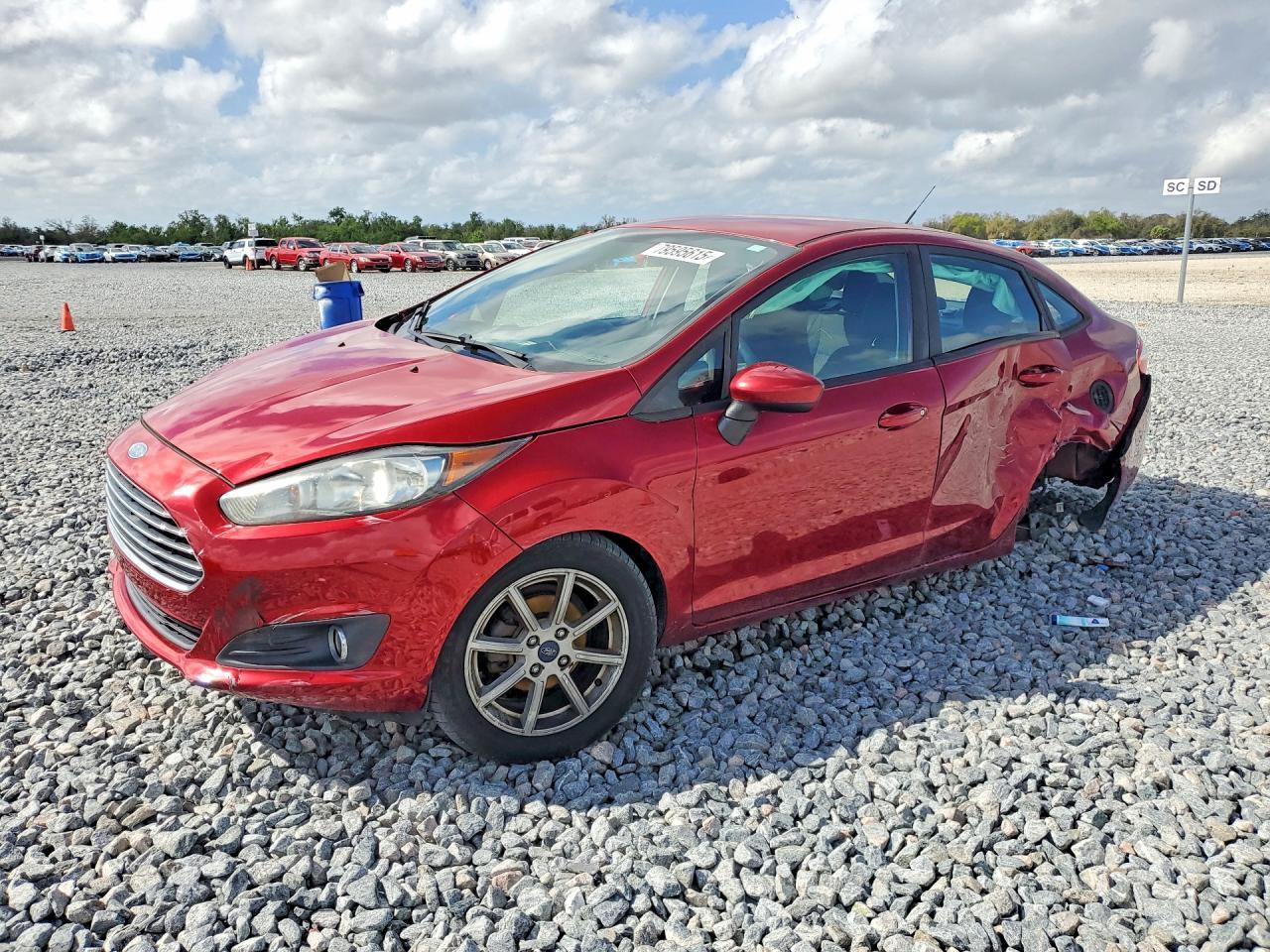 2017 FORD Fiesta