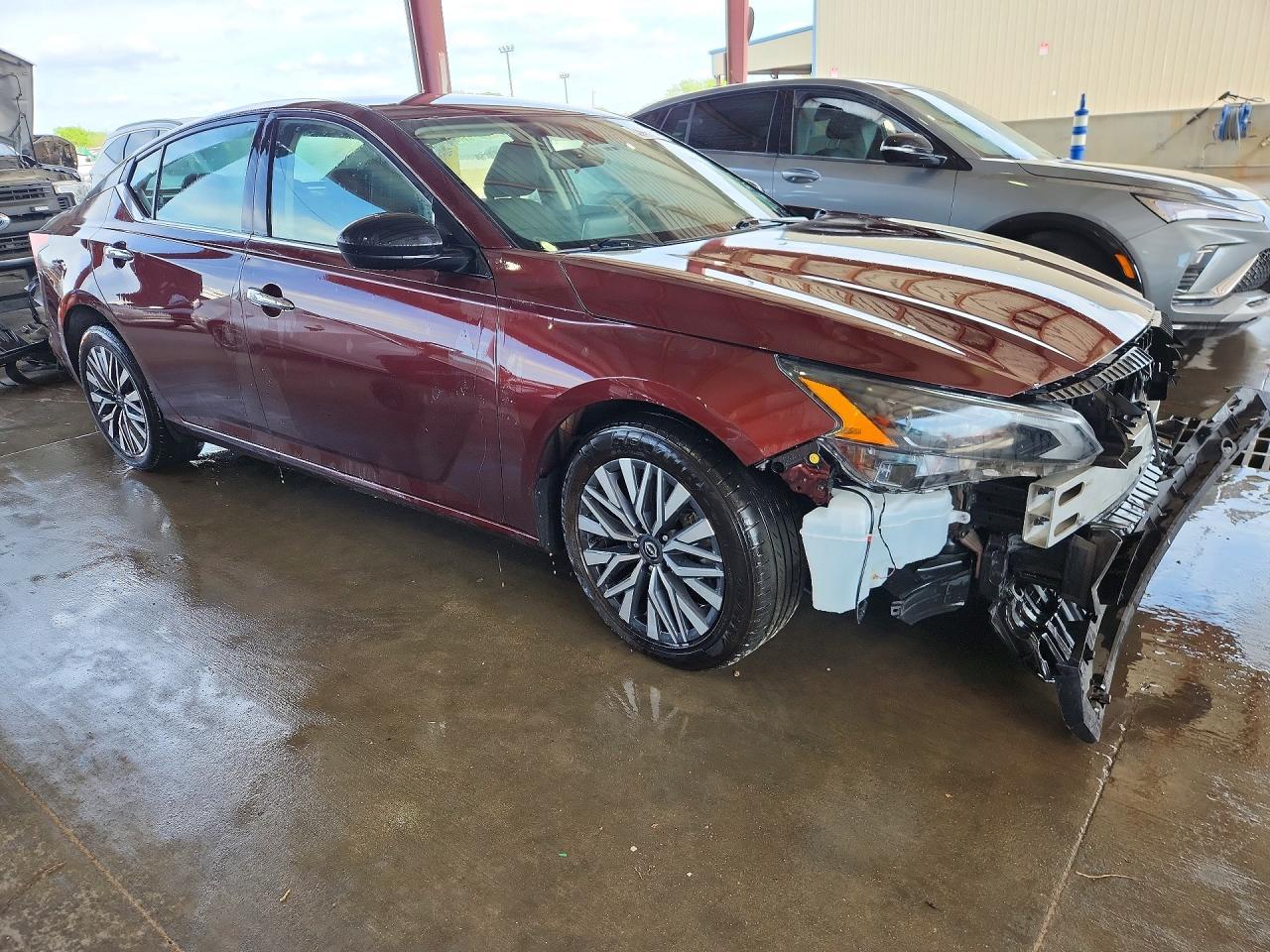 2024 NISSAN ALTIMA