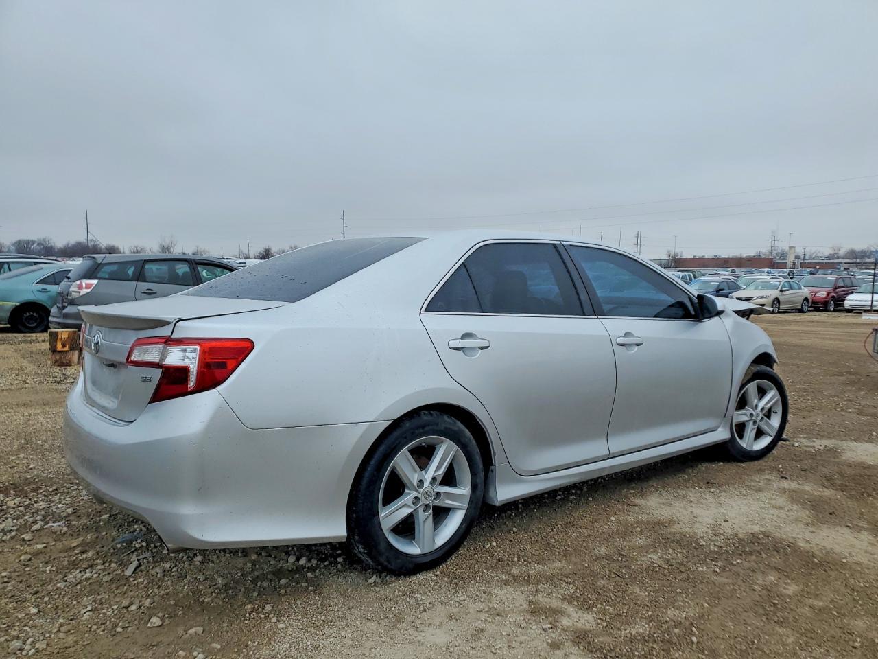 2012 TOYOTA CAMRY