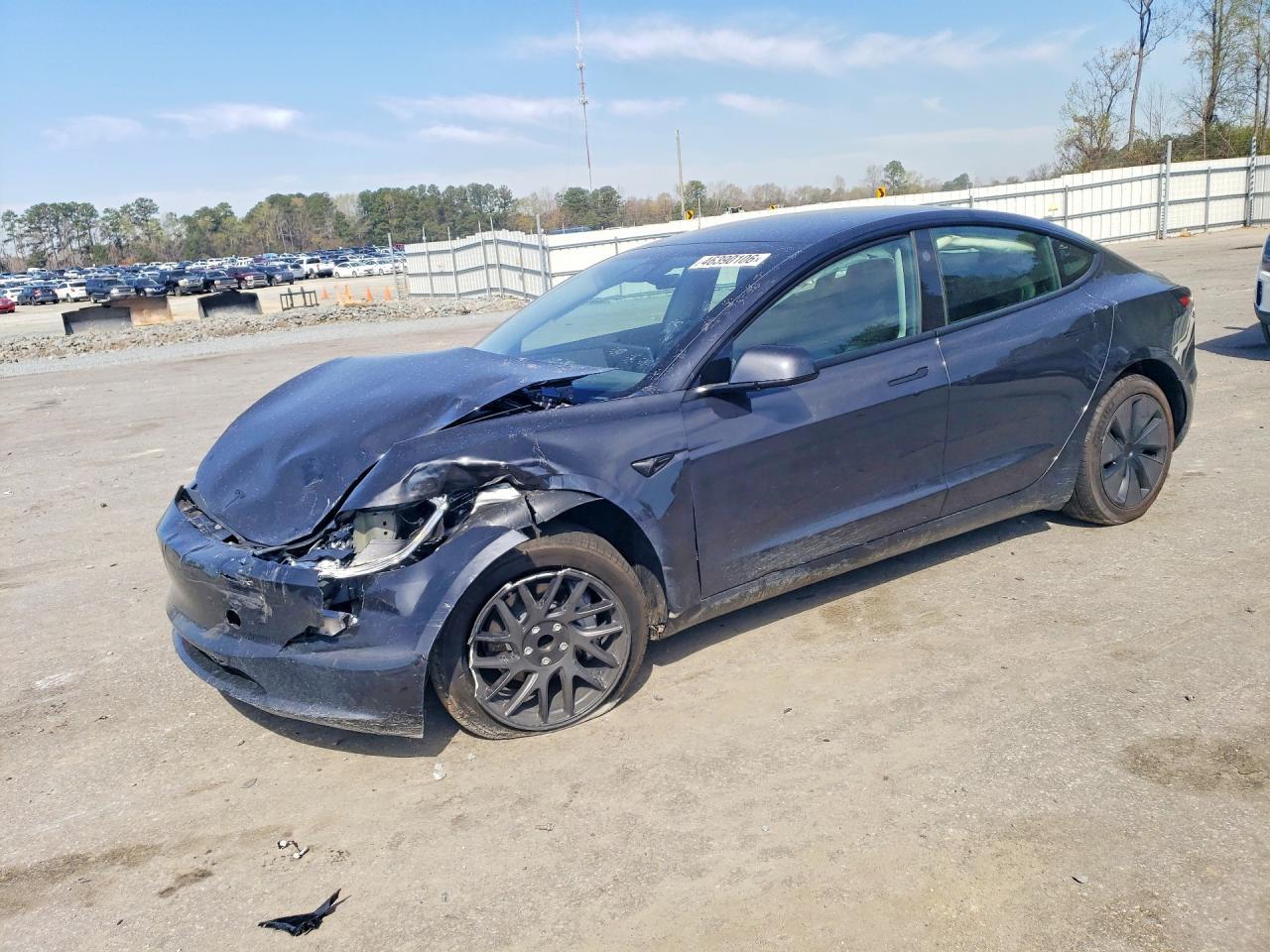 2026 TESLA MODEL 3