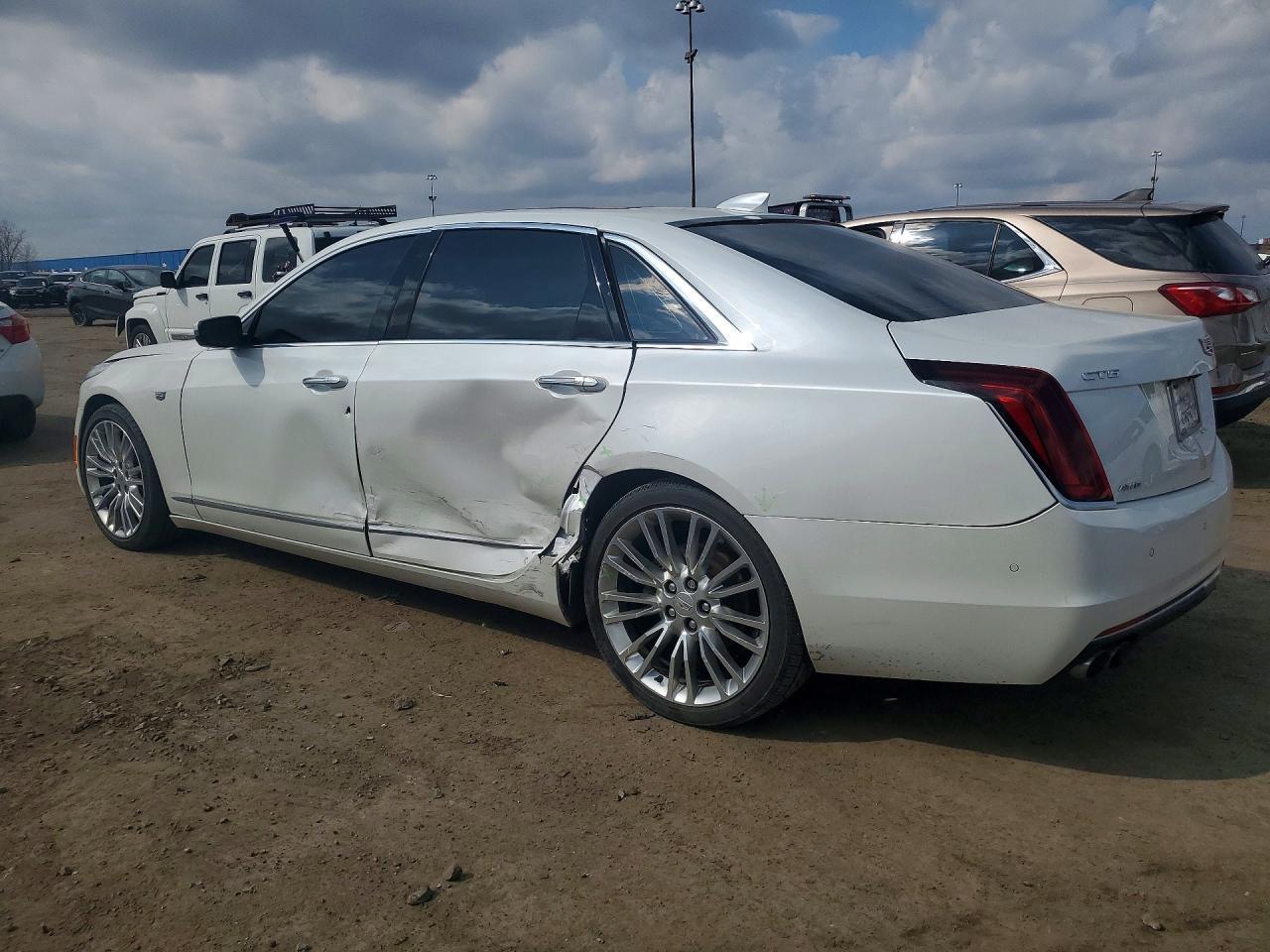 2018 CADILLAC CT6
