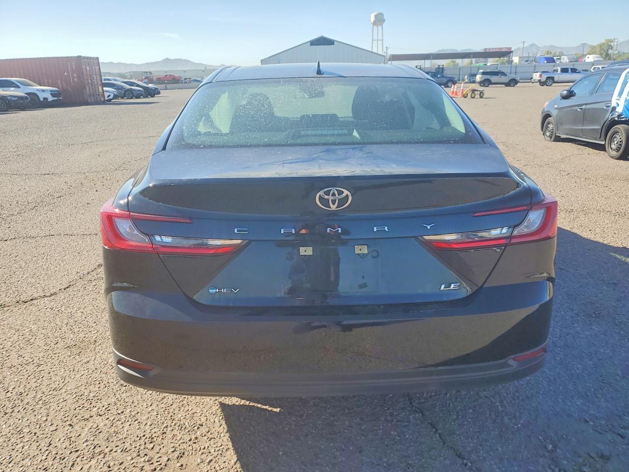 2025 TOYOTA CAMRY