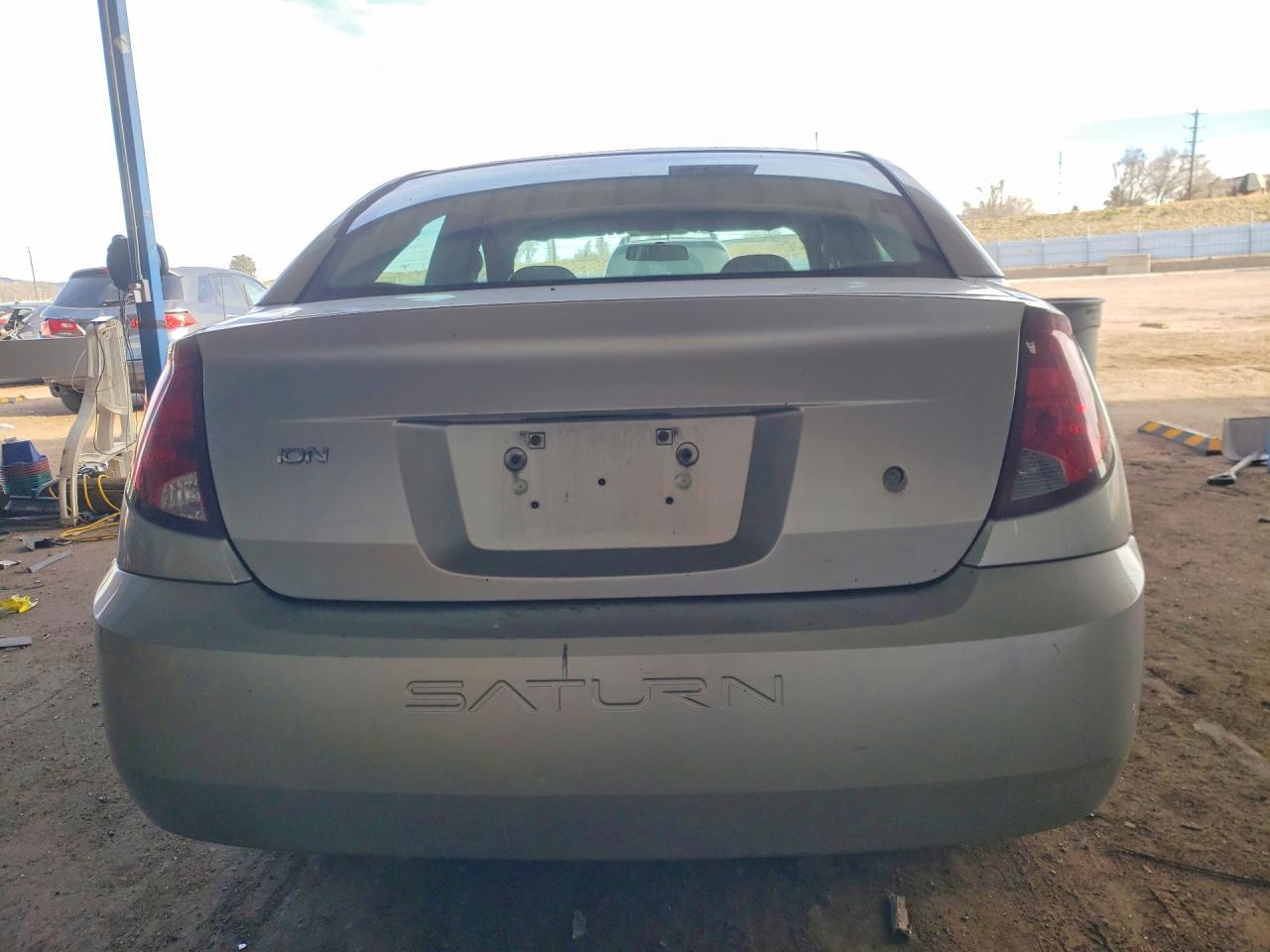 2005 SATURN Ion