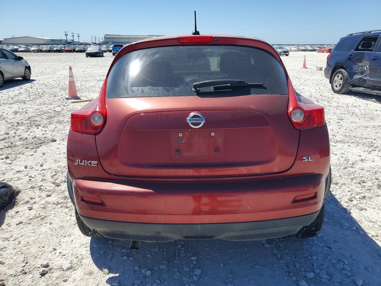 2011 NISSAN Juke