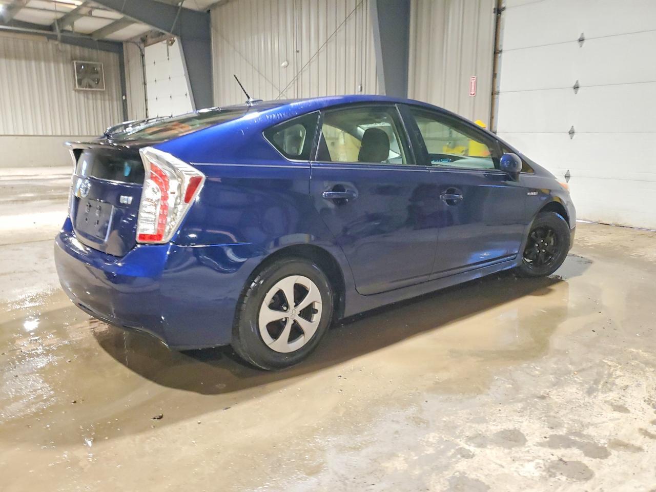 2014 TOYOTA PRIUS