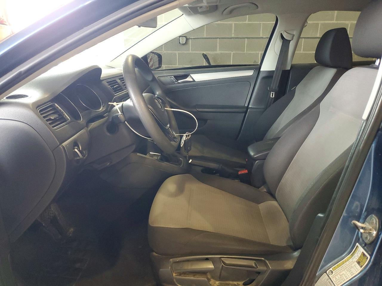 2017 VOLKSWAGEN JETTA