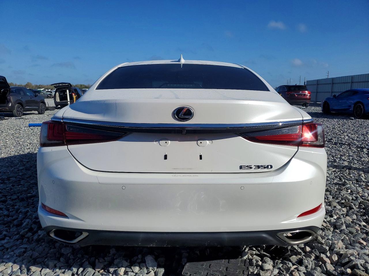2019 LEXUS ES 350