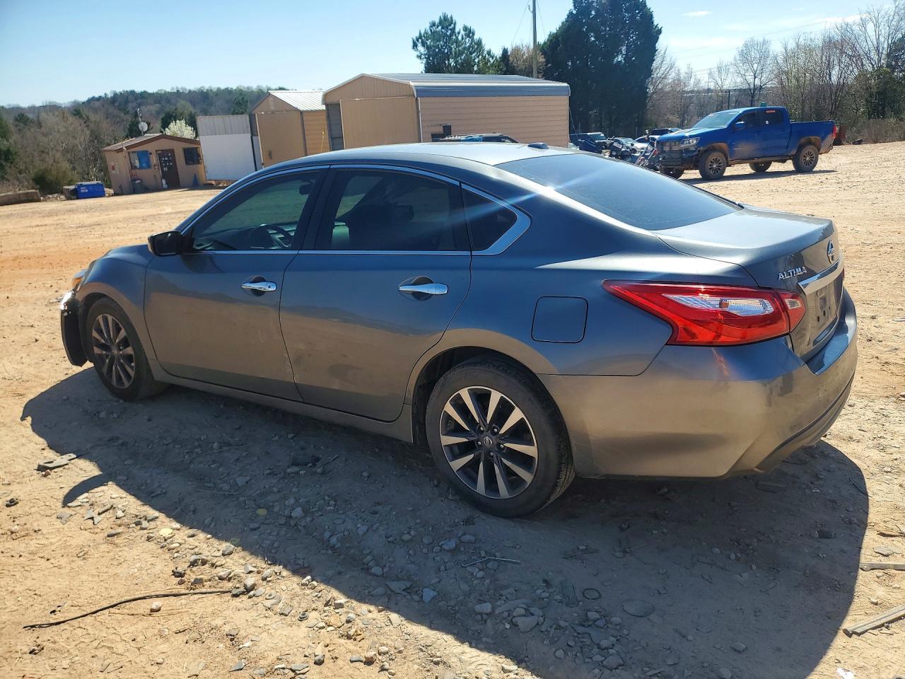2017 NISSAN ALTIMA