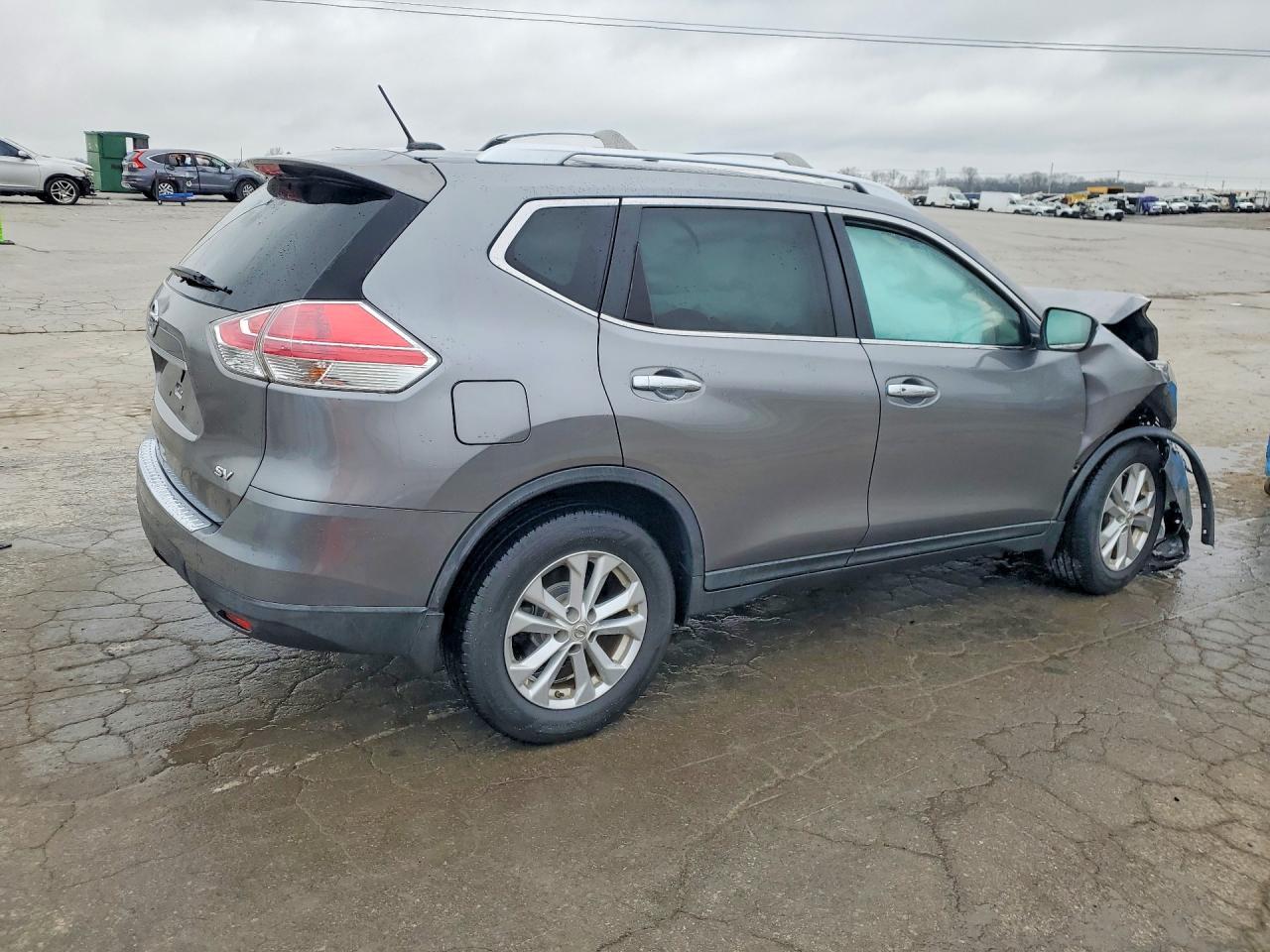 2016 NISSAN ROGUE