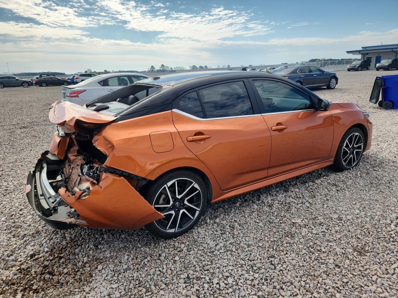 2025 NISSAN SENTRA