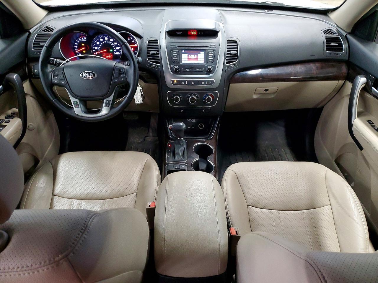 2015 KIA SORENTO
