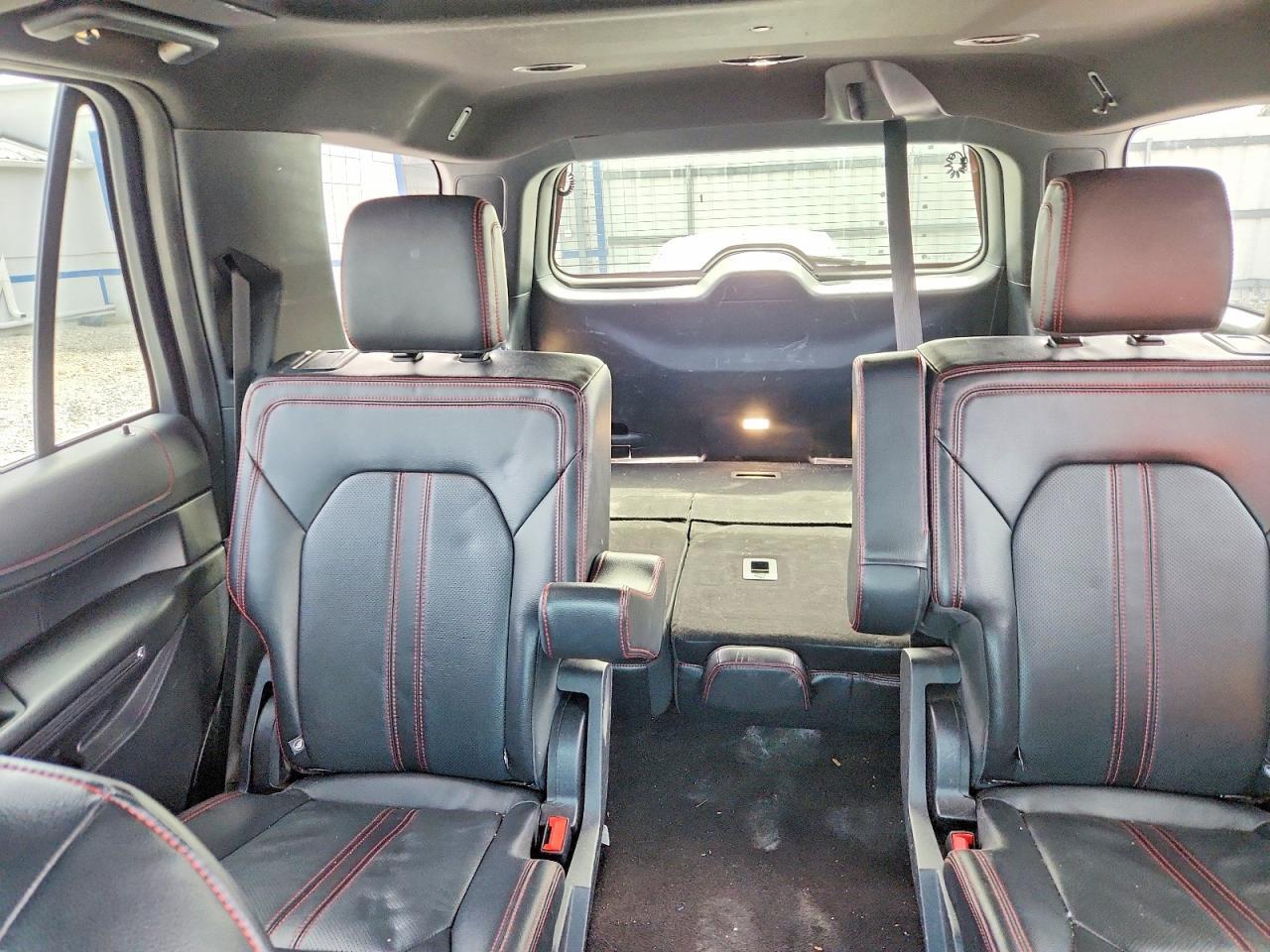 2022 FORD Expedition