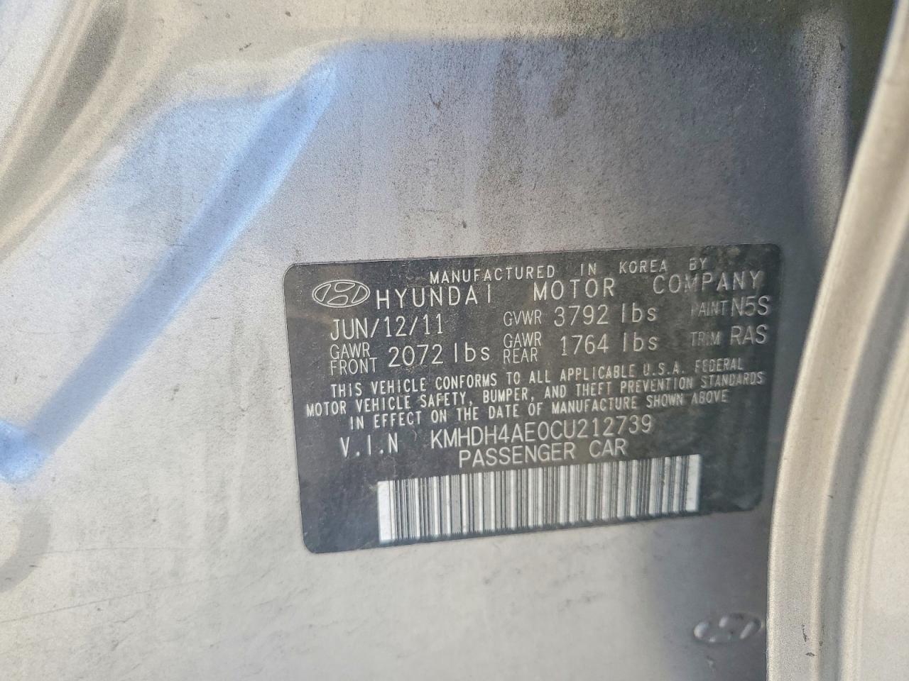 2012 HYUNDAI ELANTRA