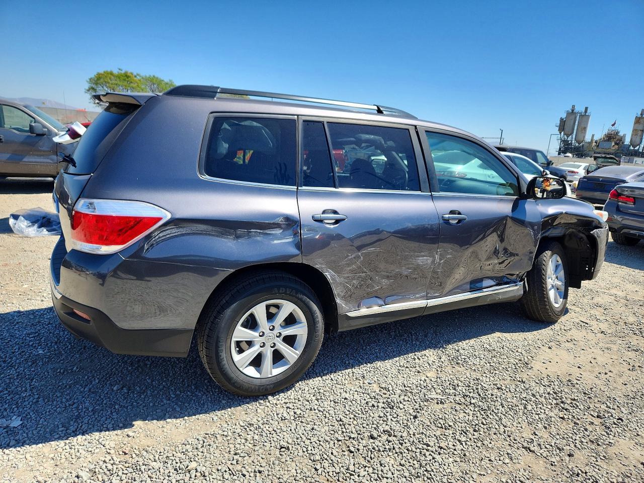 2012 TOYOTA HIGHLANDER
