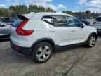 2020 VOLVO XC40