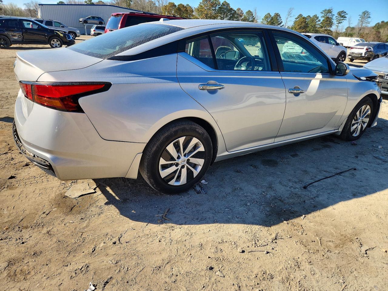 2019 NISSAN ALTIMA