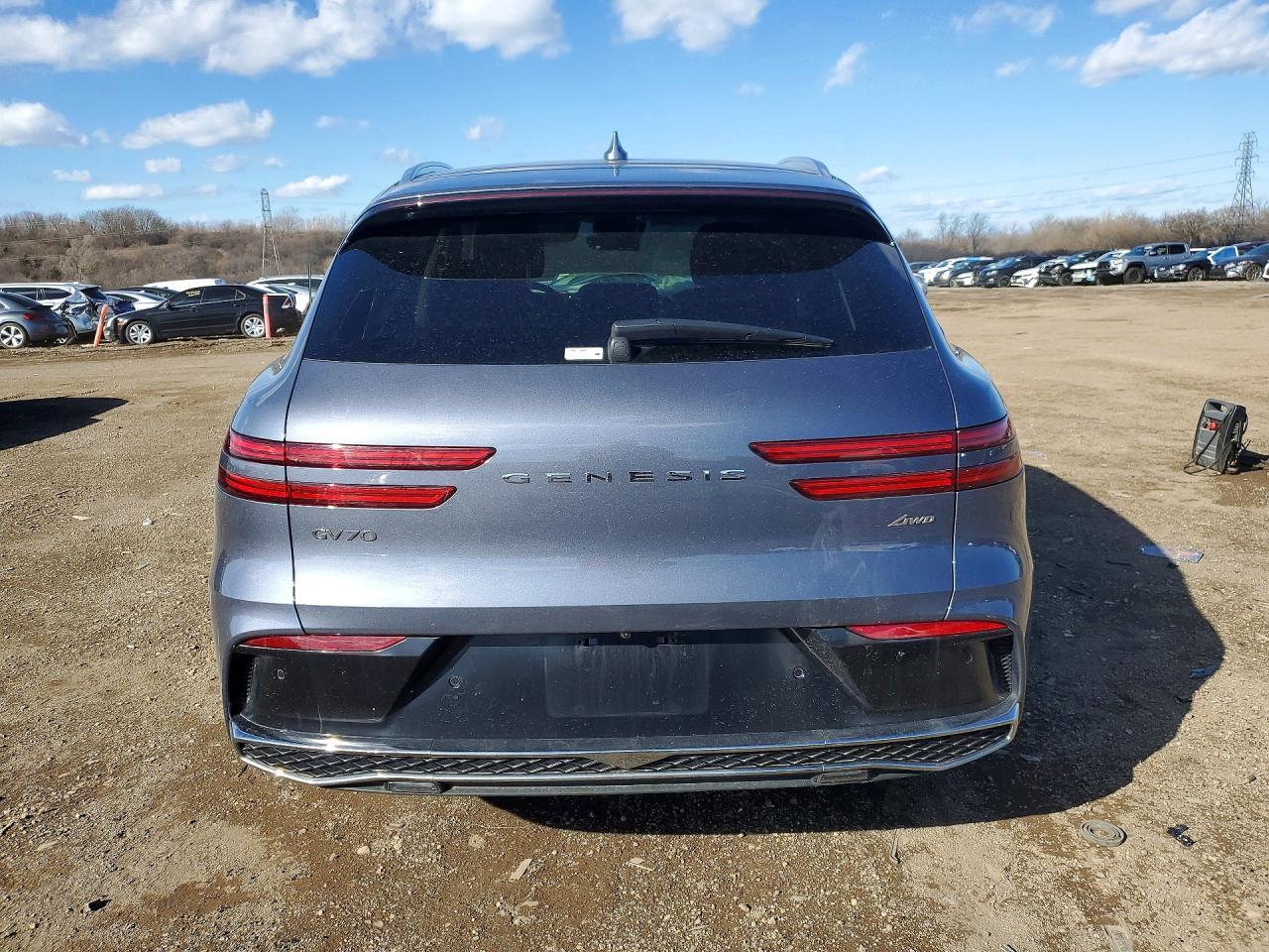 2026 GENESIS GV70