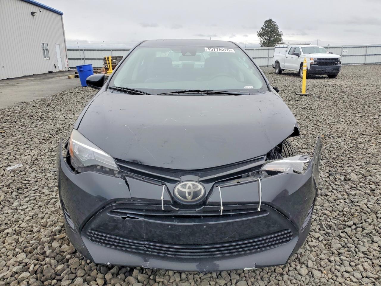 2017 TOYOTA COROLLA