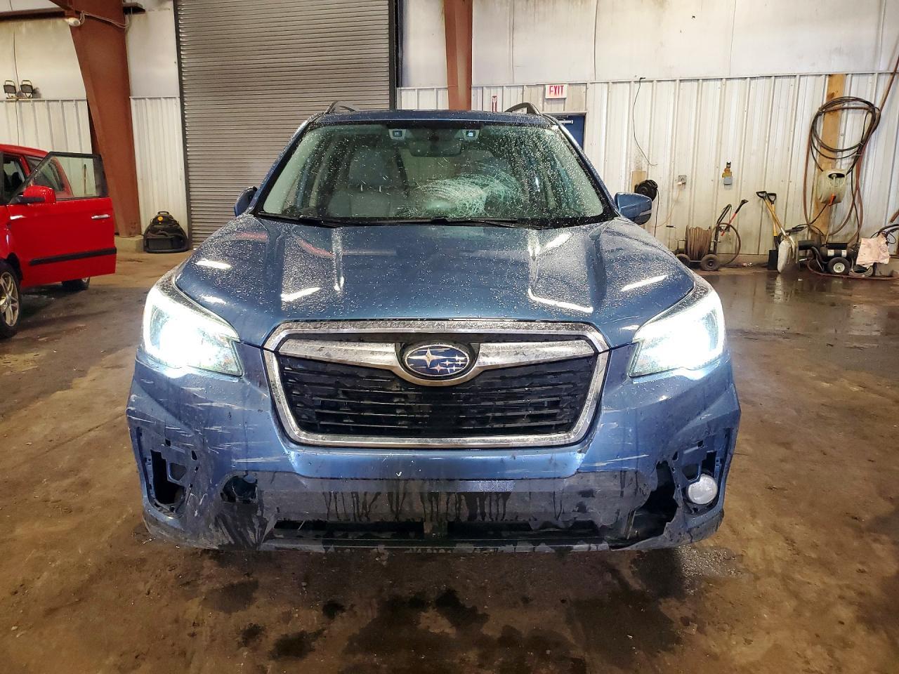 2021 SUBARU FORESTER