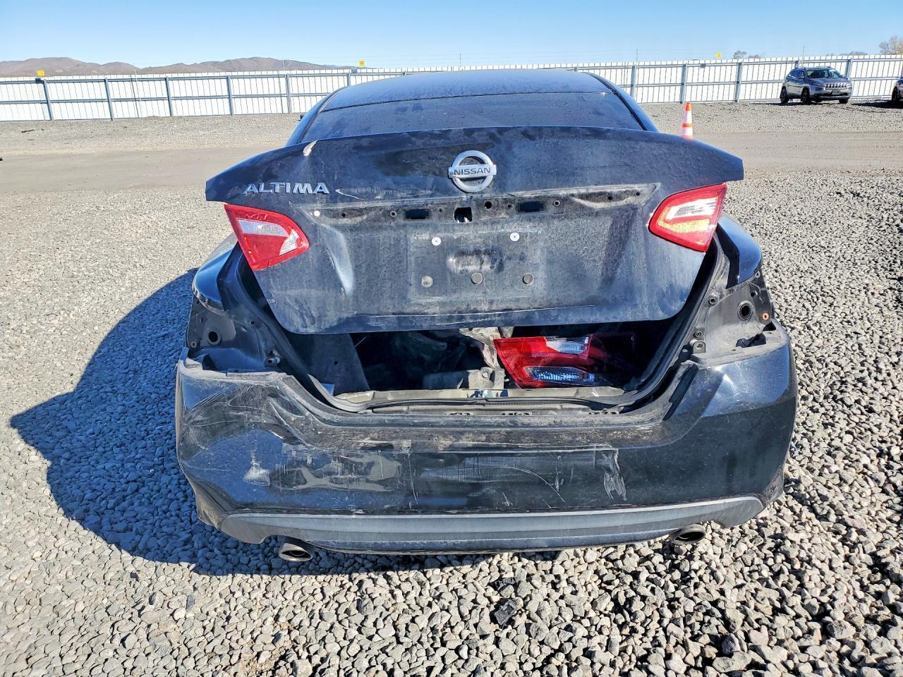 2017 NISSAN ALTIMA
