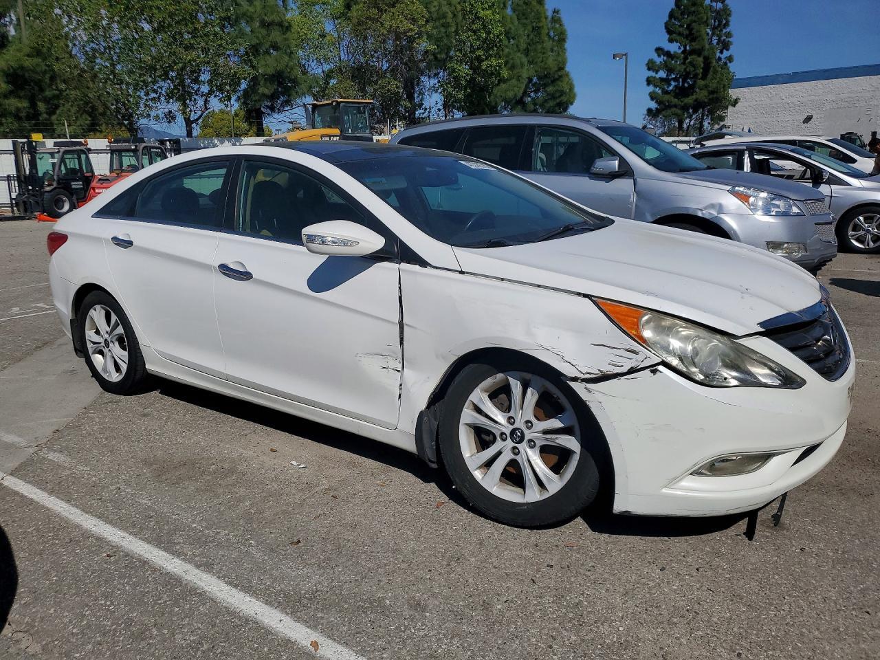 2012 HYUNDAI SONATA