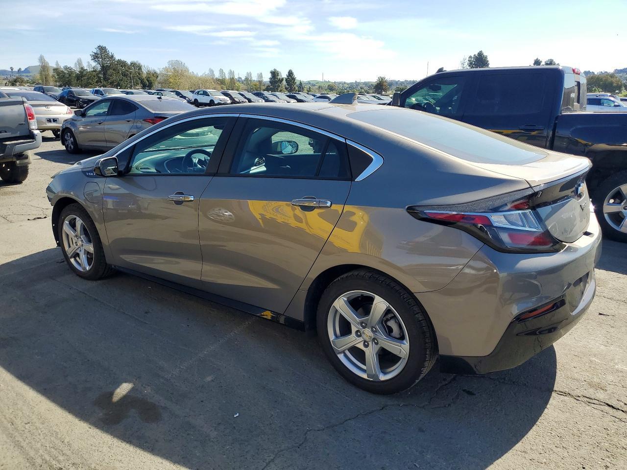 2017 CHEVROLET VOLT
