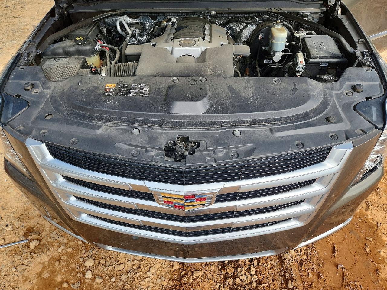 2016 CADILLAC ESCALADE