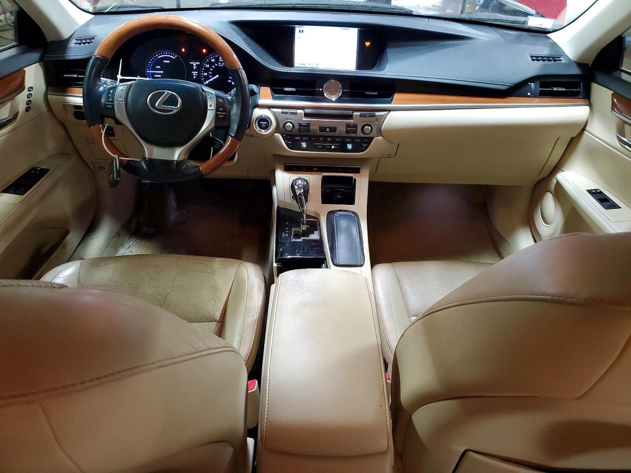 2013 LEXUS ES 300H