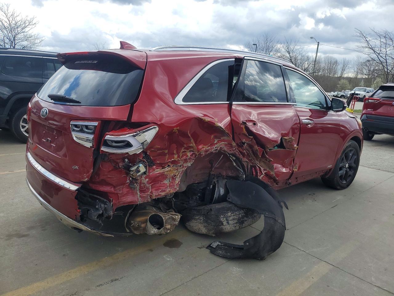 2016 KIA SORENTO