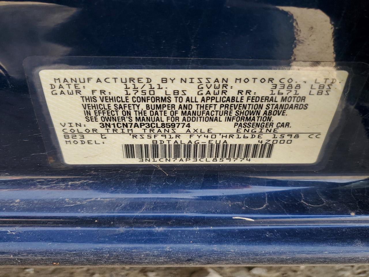 2012 NISSAN VERSA