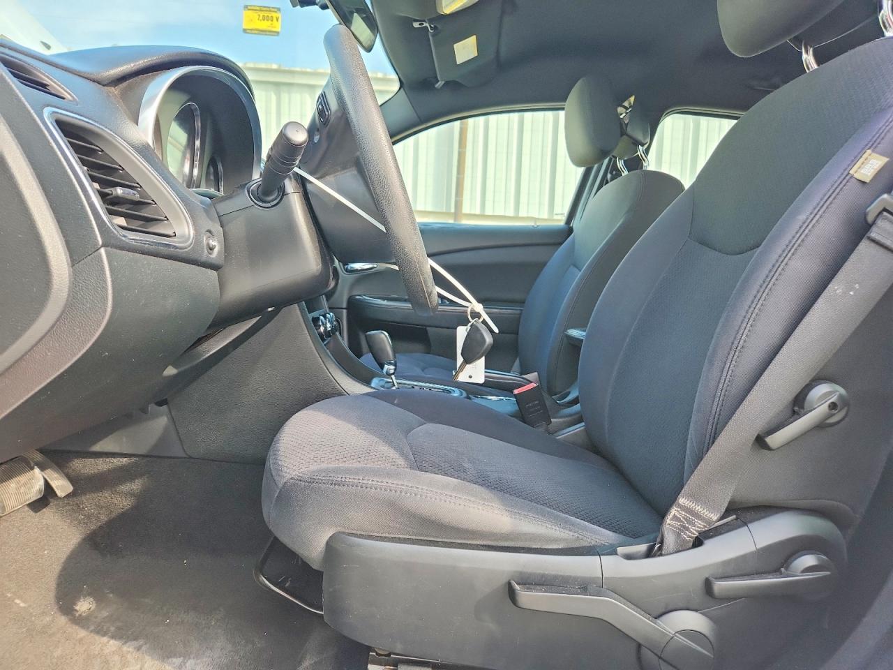 2014 CHRYSLER 200