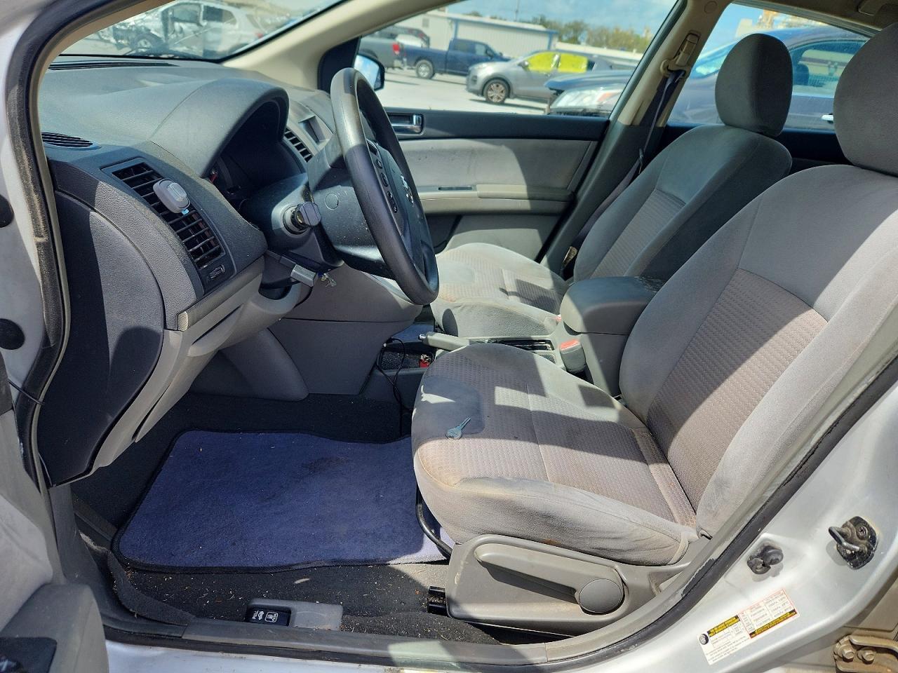 2008 NISSAN SENTRA