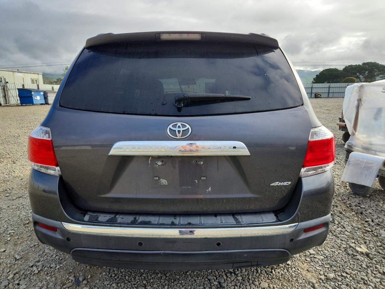 2013 TOYOTA HIGHLANDER