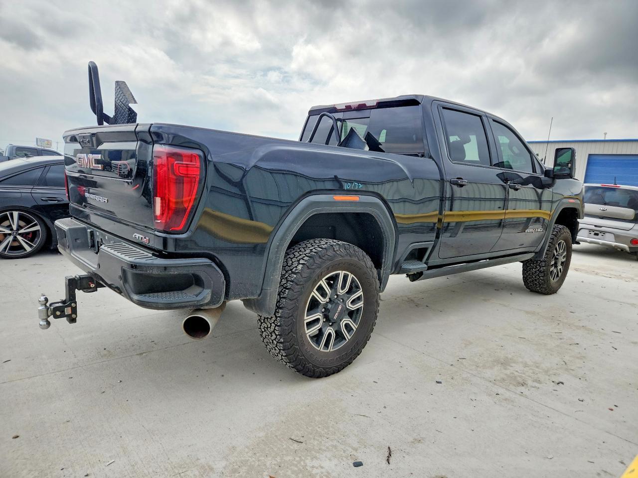 2021 GMC Sierra