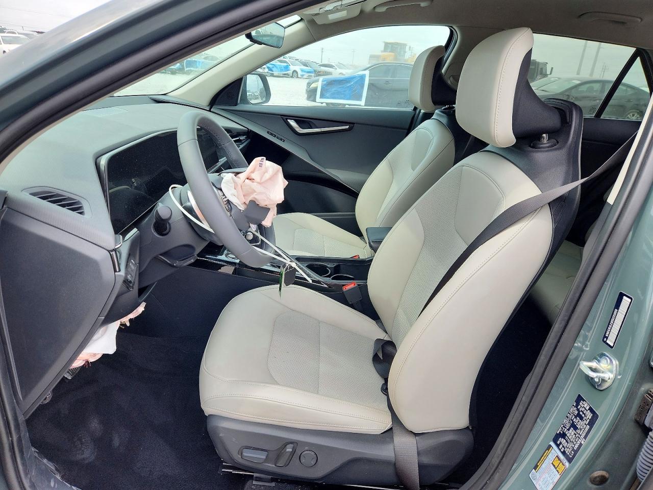 2025 KIA Niro